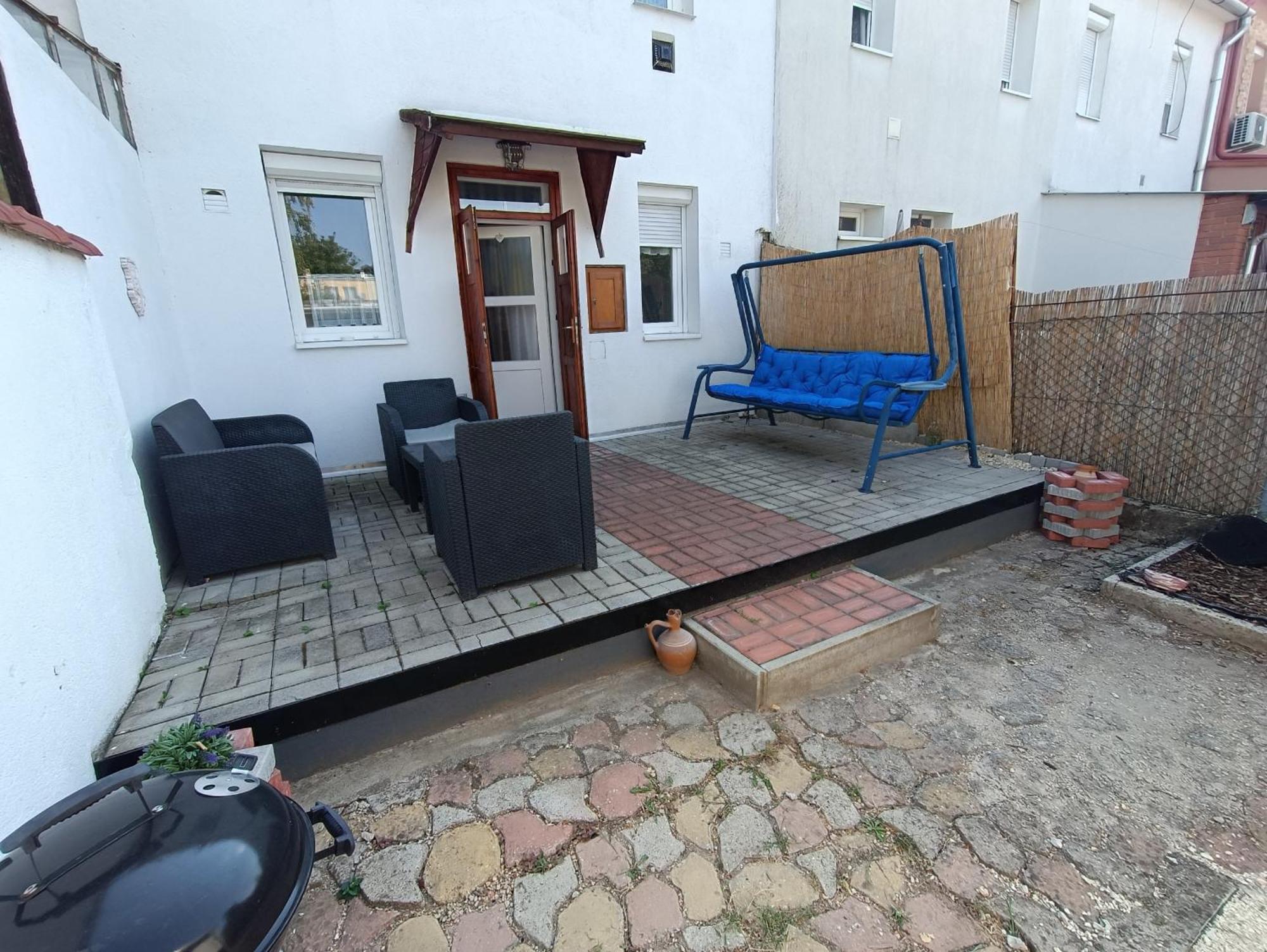 Var-Lak Apartman Balatonfuzfo Exterior foto